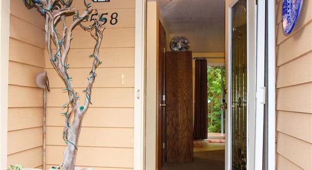 Photo of 558 Klamath Dr, La Conner, WA 98257