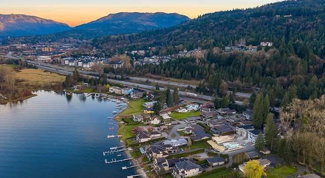 Photo of 4896 194th Ave SE, Issaquah, WA 98027