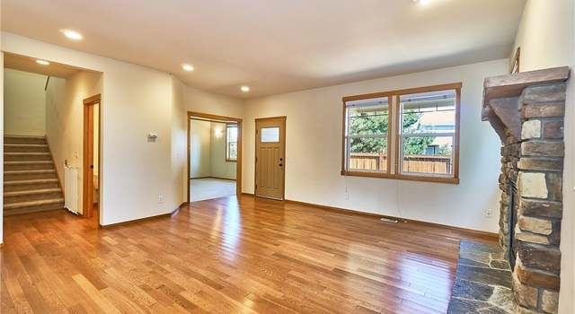 Photo of 15833 35th Pl W, Lynnwood, WA 98087
