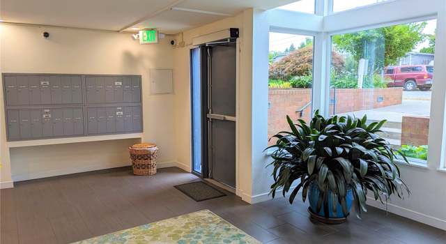 Photo of 3501 SW Holden St #306, Seattle, WA 98126