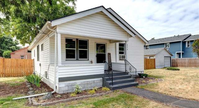 Photo of 211 Stevens Ave NE, Yelm, WA 98597