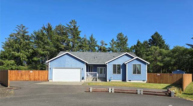 Photo of 861 Willow Ct SW, Ocean Shores, WA 98569