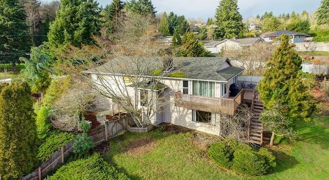 Photo of 19524 53rd Ave NE, Lake Forest Park, WA 98155