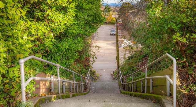 Photo of 2213 17th Ave S, Seattle, WA 98144