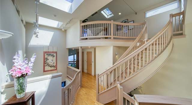 Photo of 16767 Maplewild Ave SW, Burien, WA 98166