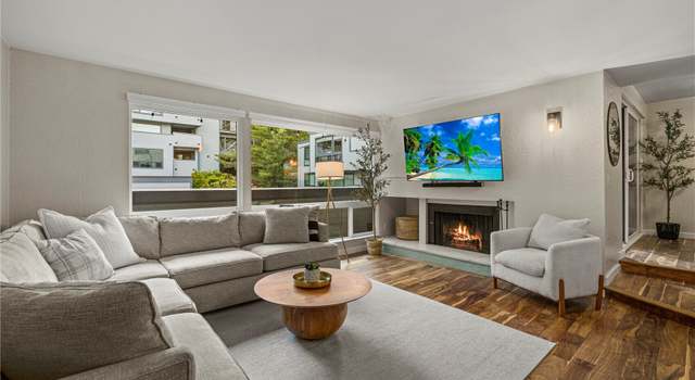 Photo of 2500 W Manor Pl #215, Seattle, WA 98199