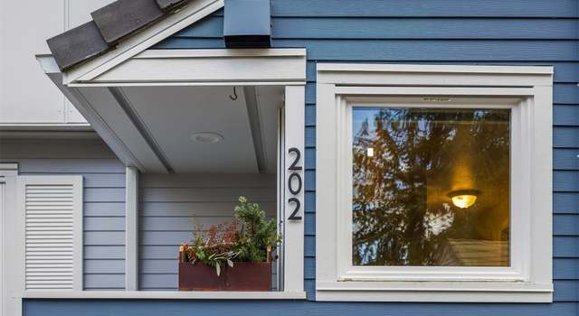 Photo of 17218 97th Pl SW #202, Vashon, WA 98070
