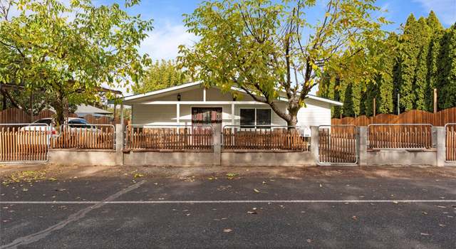 Photo of 406 E 3rd St, Warden, WA 98857