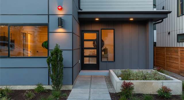 Photo of 814 C 17th Ave, Seattle, WA 98122