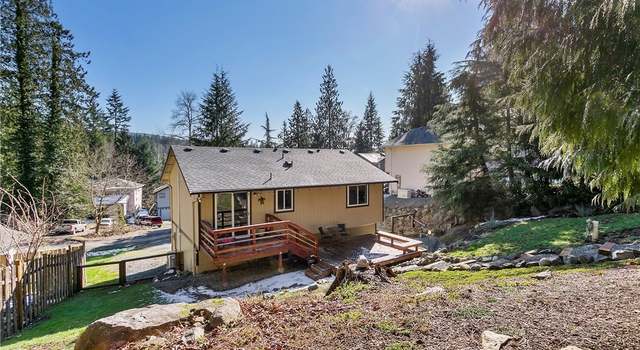 Photo of 733 Fernhaven Ln, Sedro Woolley, WA 98284