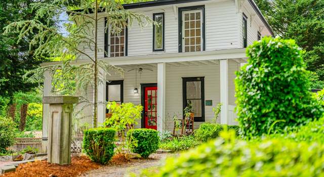 Photo of 4213 Burnham Dr NW, Gig Harbor, WA 98332