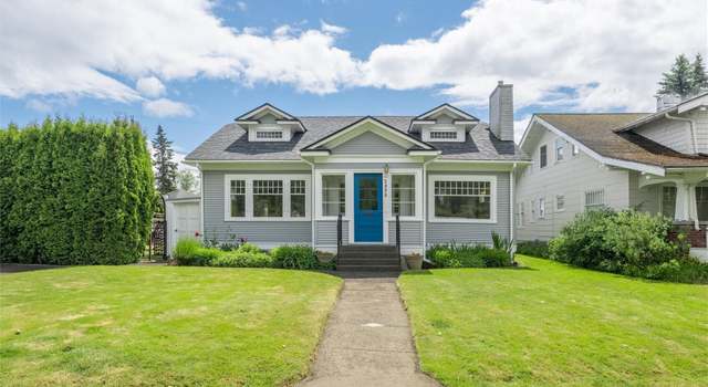 Photo of 2828 Sunset Dr, Bellingham, WA 98225