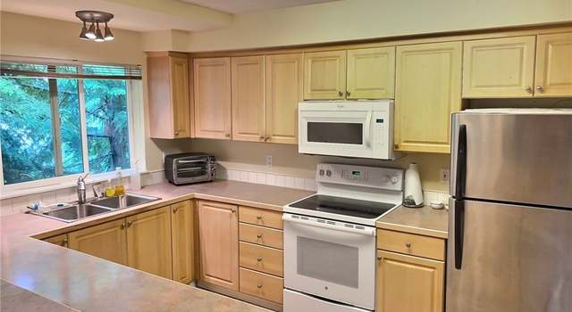 Photo of 15340 Macadams Rd S Unit B306, Tukwila, WA 98188