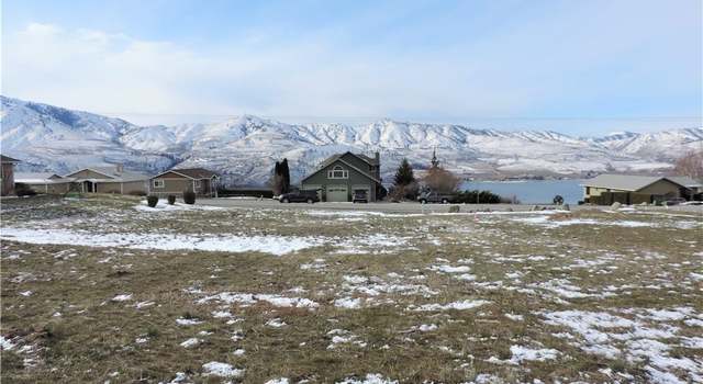 Photo of 121 Pinnacle Pl, Chelan, WA 98816