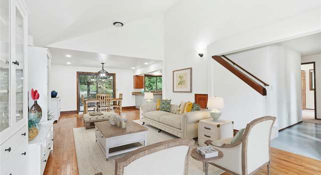 Photo of 22401 NE 14th Dr, Sammamish, WA 98074