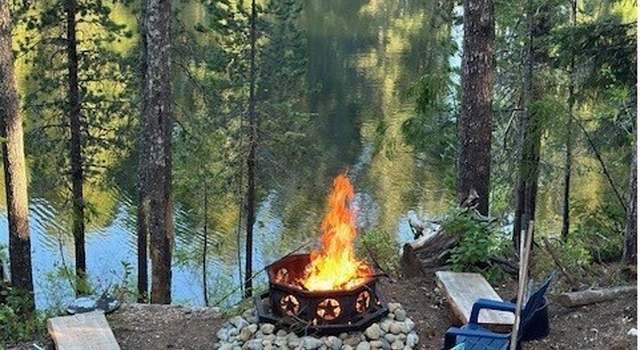 Photo of 1031 NE Collins Lake Dr, Tahuya, WA 98588