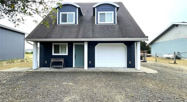 Photo of 229 Seashore St SW, Ocean Shores, WA 98569