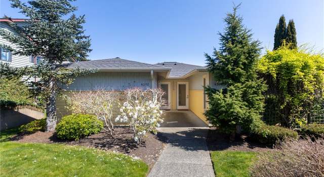 Photo of 4304 Blue Heron Cir #102, Anacortes, WA 98221