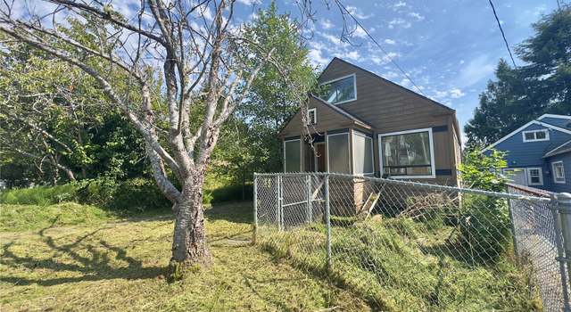 Photo of 330 Wheeler Ave, Hoquiam, WA 98550