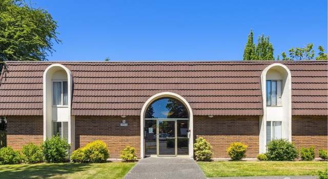 Photo of 11012 NE 68th St #511, Kirkland, WA 98033