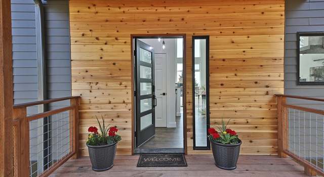 Photo of 2367 Deer Brush Rd, Greenbank, WA 98253