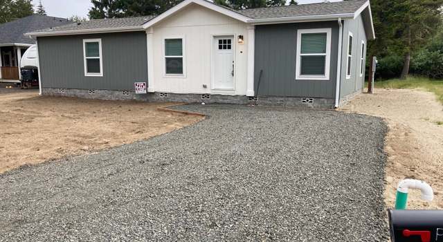 Photo of 353 Mount Olympus Ave SE, Ocean Shores, WA 98569