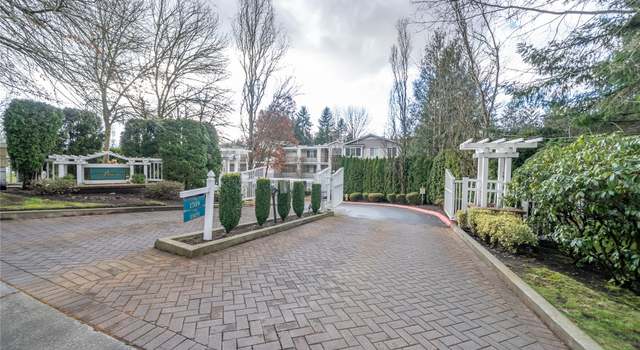 Photo of 1709 134th St SE #3, Bellevue, WA 98005
