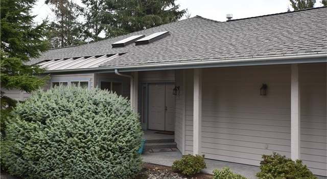 Photo of 2102 Creekside Ln, Anacortes, WA 98221