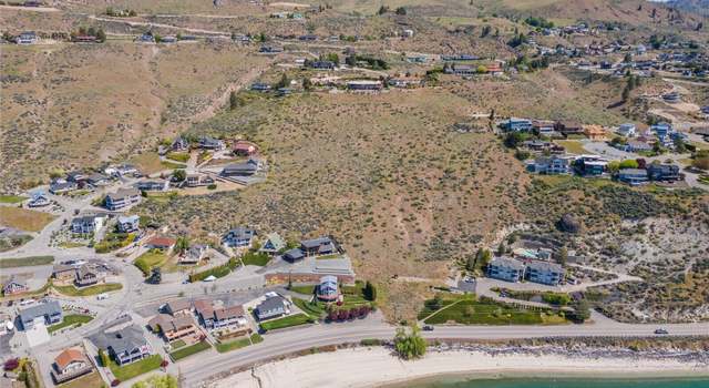 Photo of 221 Riviera Dr, Chelan, WA 98816