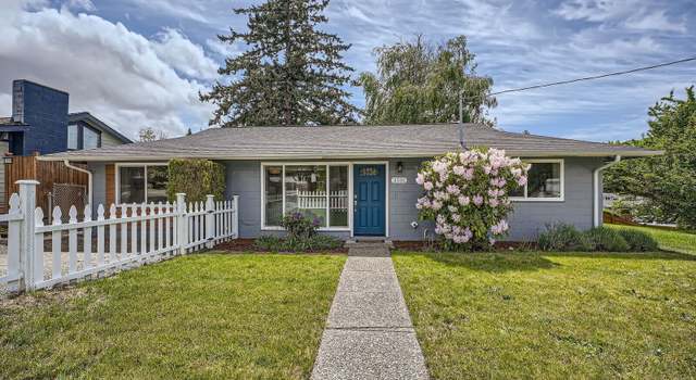 Photo of 3501 NE 10th St, Renton, WA 98056