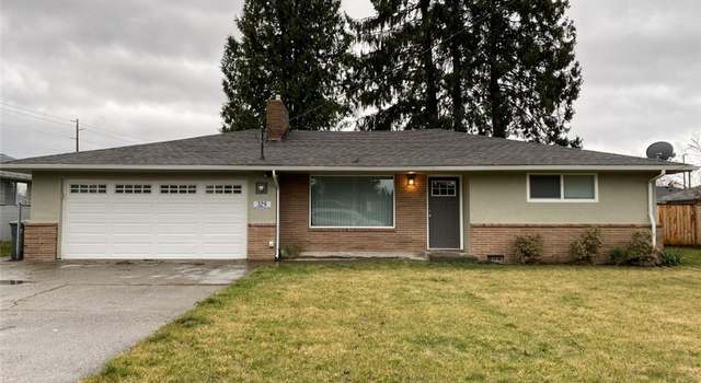 Photo of 329 Laurel Dr, Sedro Woolley, WA 98284
