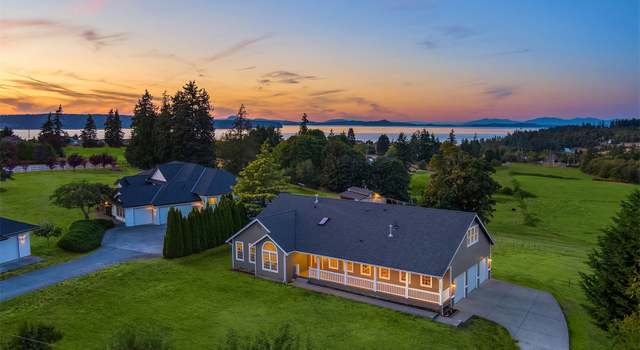 Photo of 227 Baker View Ln, Camano Island, WA 98282