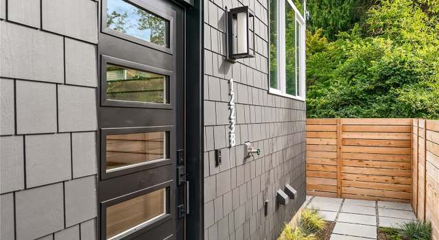 Photo of 1223 B N 47th St, Seattle, WA 98103