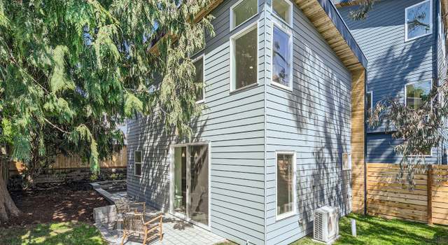 Photo of 7031 25th Ave NW, Seattle, WA 98117