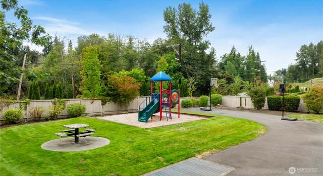 Photo of 20022 94th Ave NE, Bothell, WA 98011