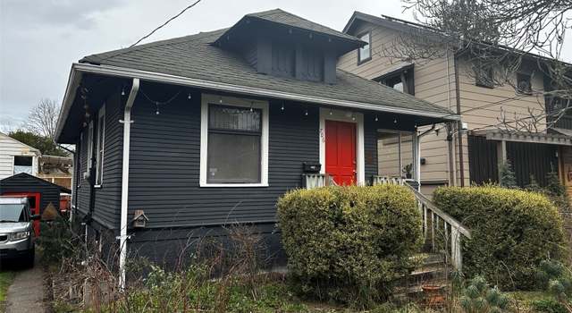 Photo of 706 N 67th St, Seattle, WA 98103