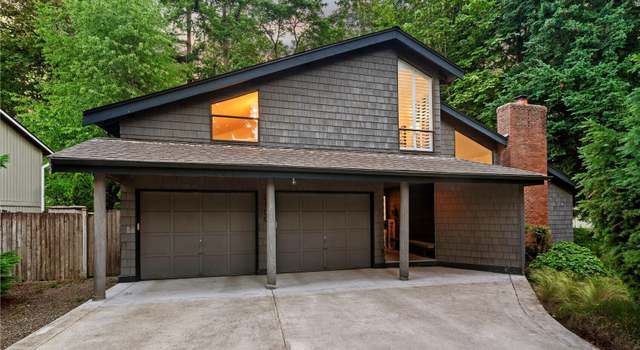 Photo of 2109 130th Pl SE, Bellevue, WA 98005