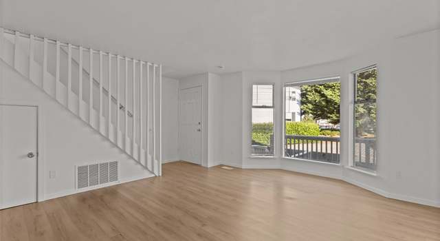 Photo of 12214 105th Avenue Ct E, Puyallup, WA 98374