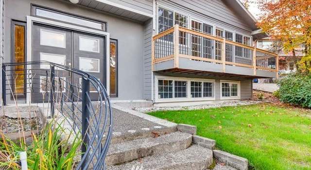 Photo of 15823 SE 49th St, Bellevue, WA 98006