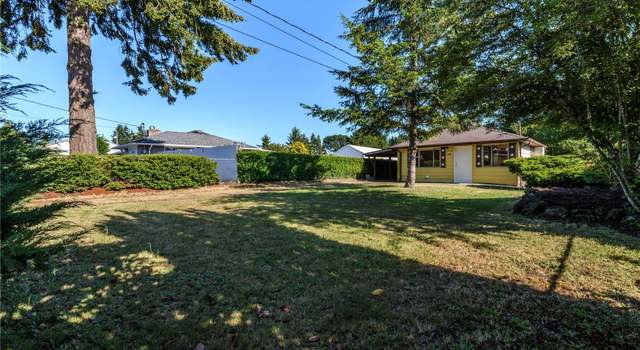 Photo of 5106 68th St W, University Place, WA 98467