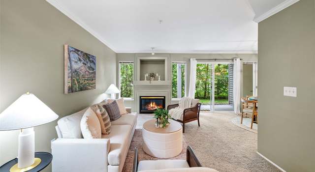 Photo of 25235 SE Klahanie Blvd Unit G105, Sammamish, WA 98029