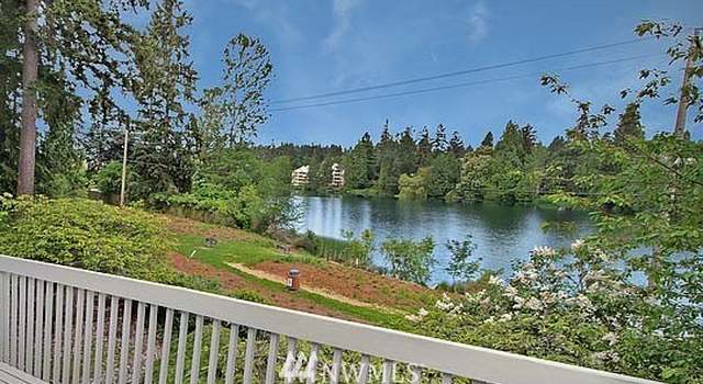 Photo of 19803 Ashworth Ave N, Shoreline, WA 98133