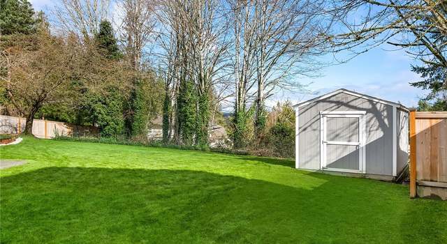 Photo of 18222 NE 100th Ct, Redmond, WA 98052