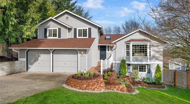 Photo of 18222 NE 100th Ct, Redmond, WA 98052