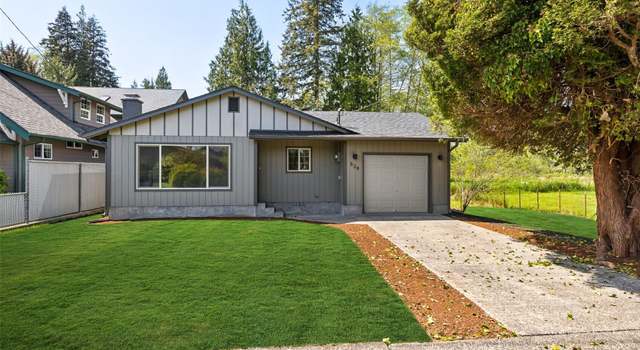 Photo of 828 Burns St, Cosmopolis, WA 98537