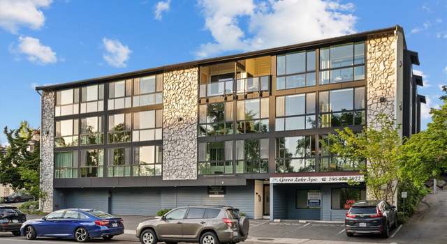 Photo of 7320 E Green Lake Dr N #403, Seattle, WA 98115