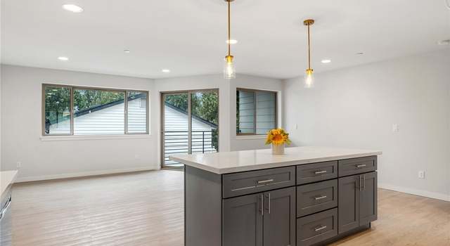 Photo of 19305 7th Ave W Unit A2, Lynnwood, WA 98036