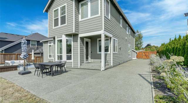 Photo of 2425 NE 20th St, Renton, WA 98056