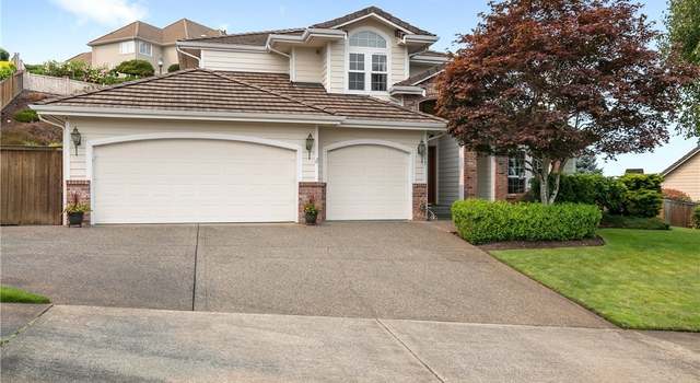 Photo of 4217 Crystal Lane Loop SE, Puyallup, WA 98372