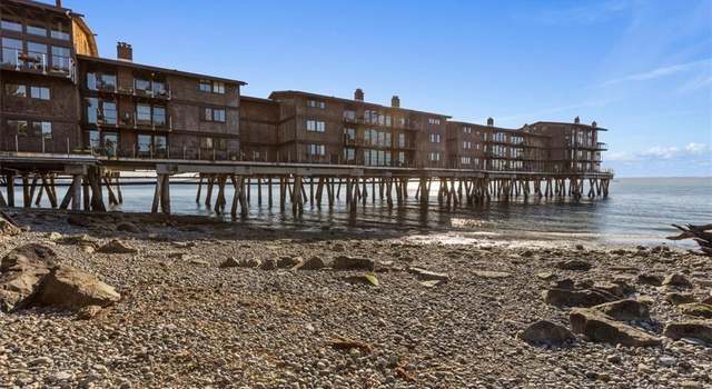 Photo of 3717 Beach Dr SW #108, Seattle, WA 98116